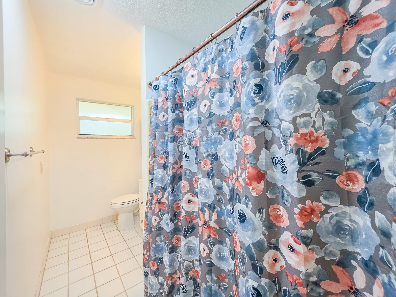 Image 24 of 32 For 22 St Andrews Drive