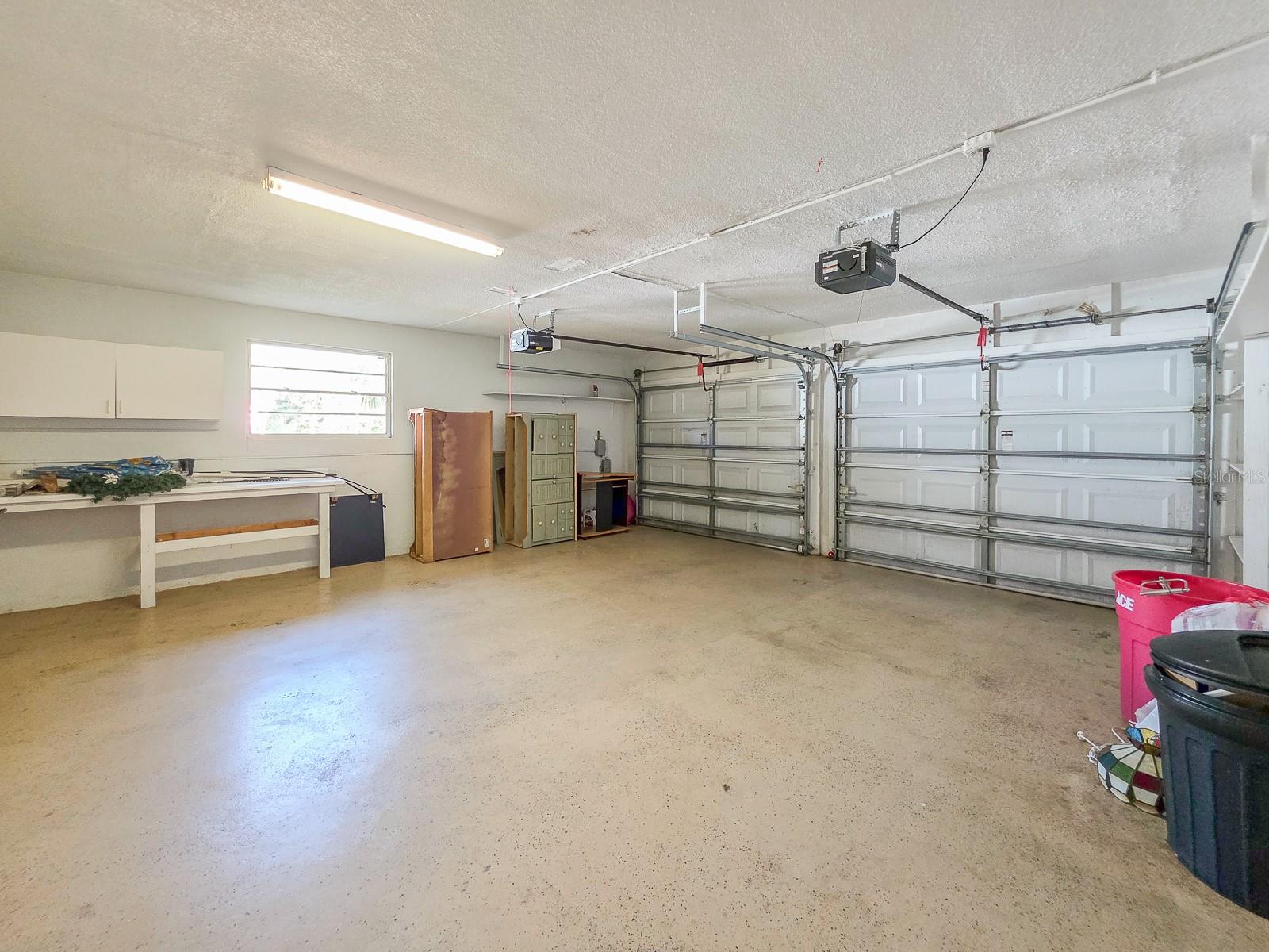 Image 28 of 32 For 22 St Andrews Drive