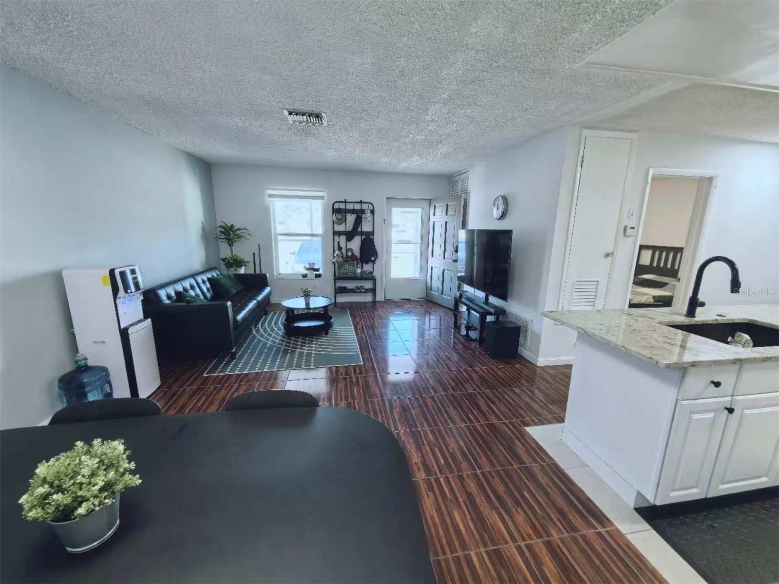 Image 20 of 42 For 1363 Rockhill Street