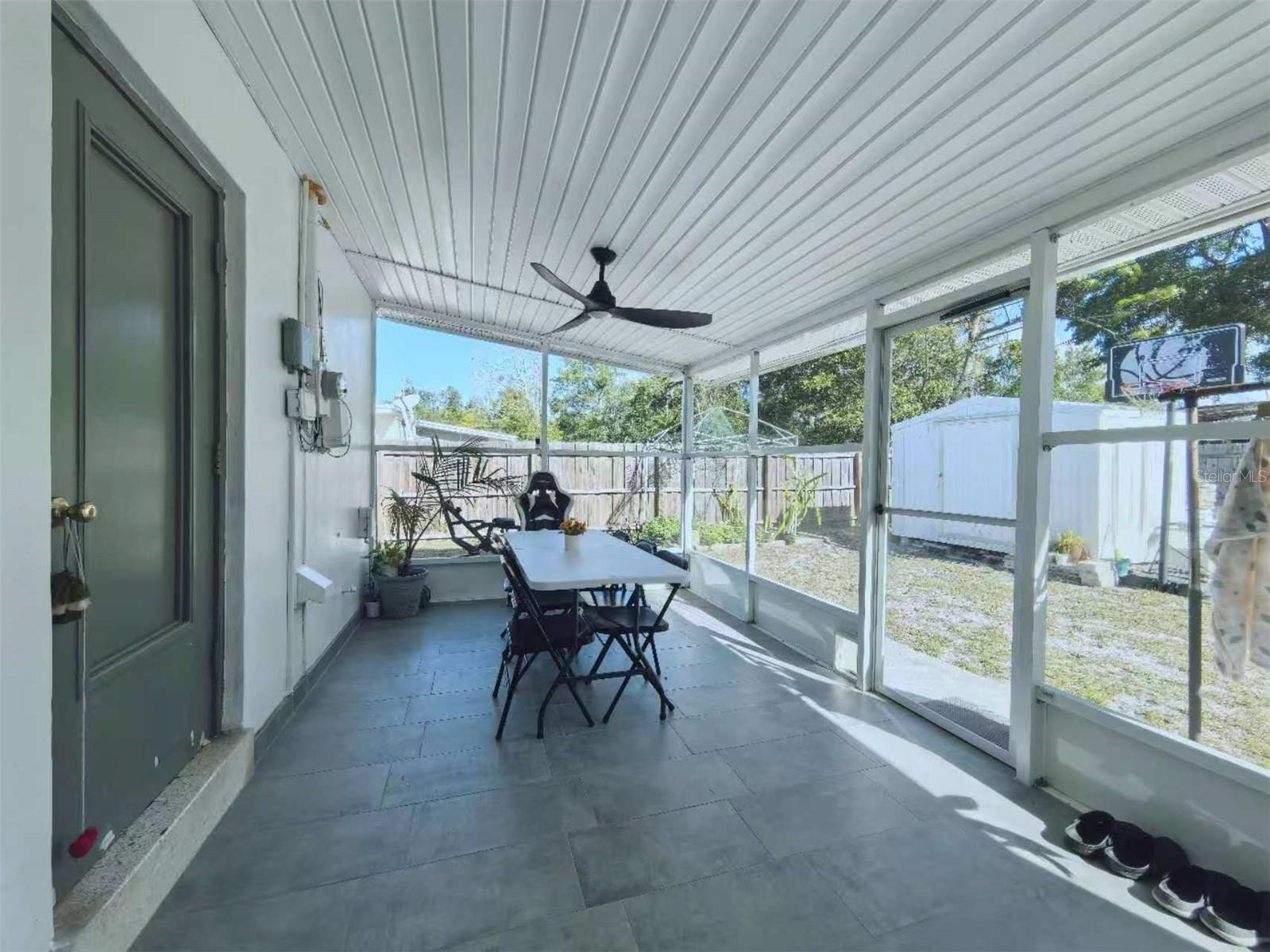 Image 23 of 42 For 1363 Rockhill Street