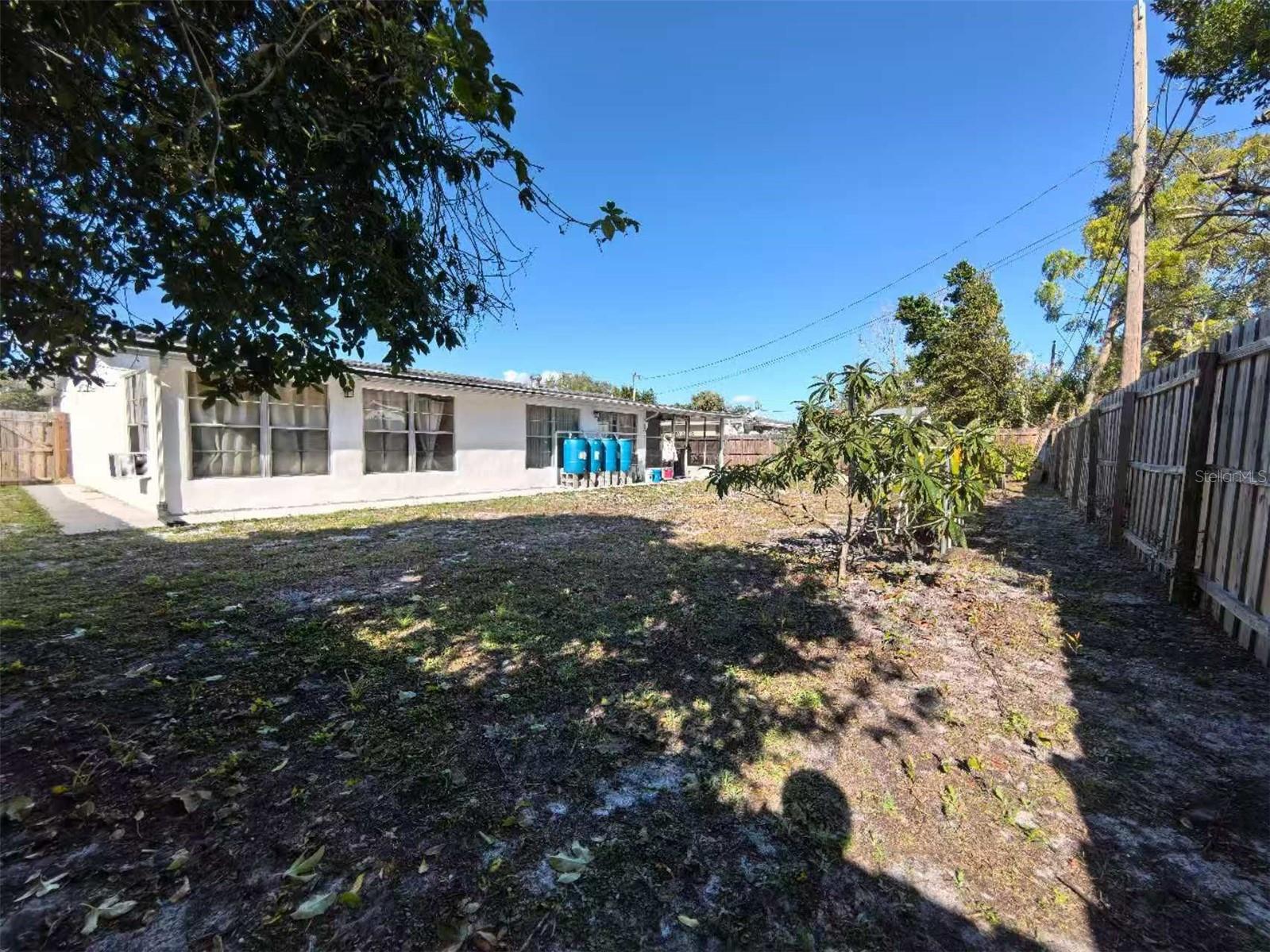 Image 27 of 42 For 1363 Rockhill Street