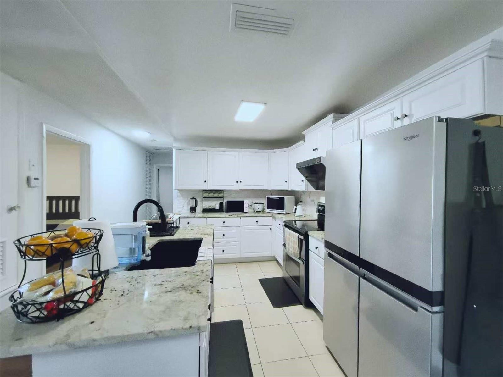 Image 4 of 42 For 1363 Rockhill Street