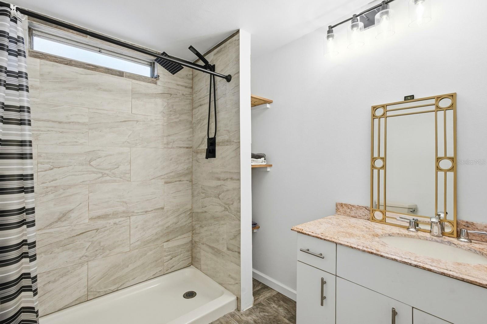 Image 22 of 39 For 105 Major Lane