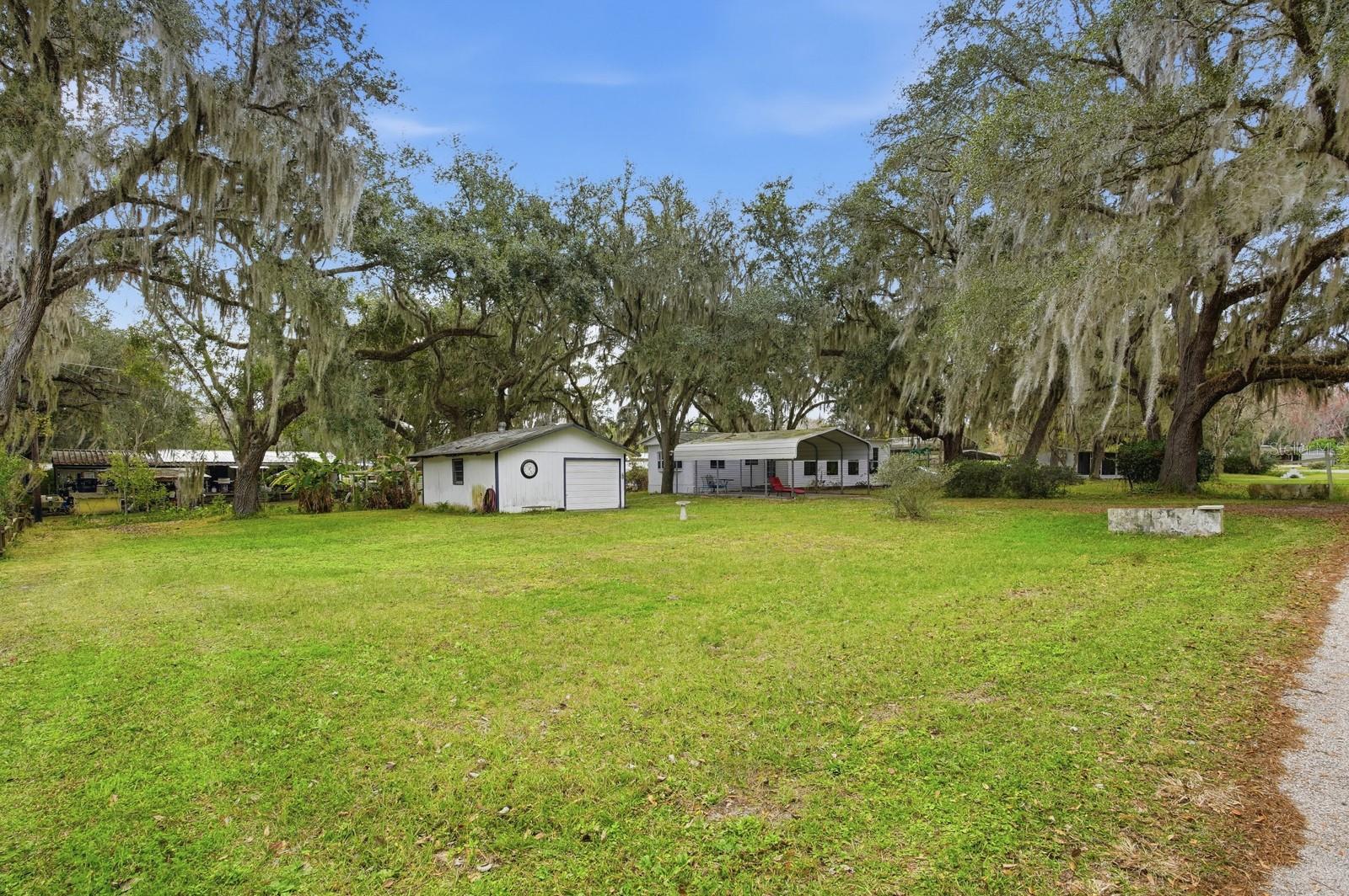 Image 32 of 39 For 105 Major Lane