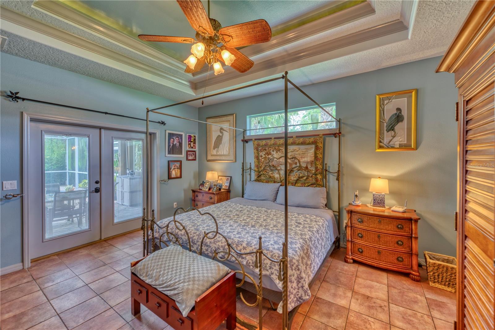 Image 20 of 44 For 2 Waves Place