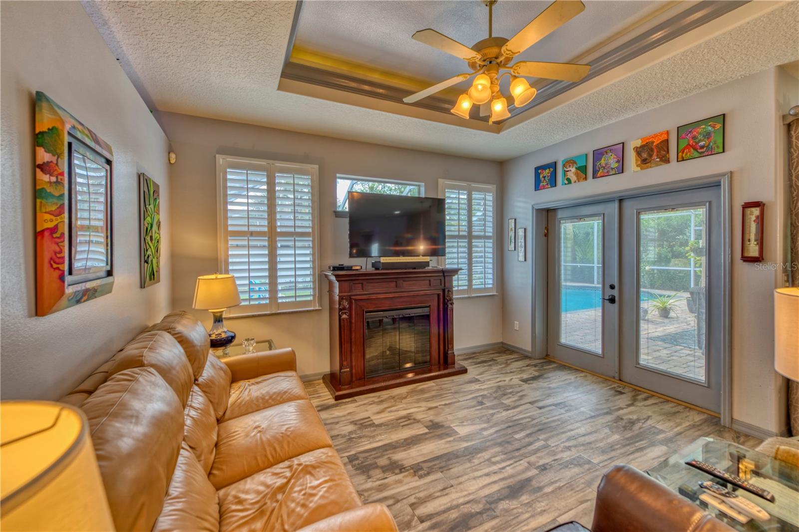 Image 39 of 44 For 2 Waves Place