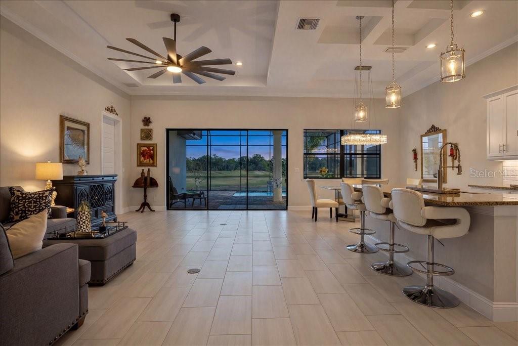 Image 14 of 62 For 431 Bourganville Drive