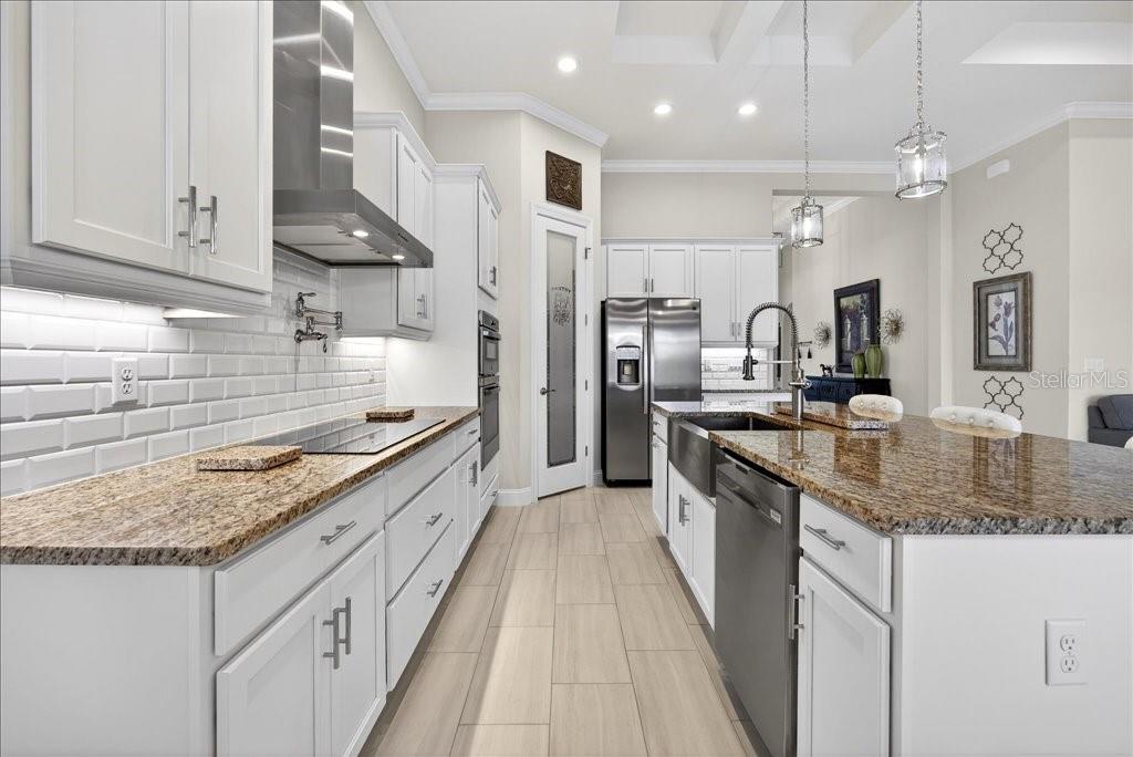 Image 17 of 62 For 431 Bourganville Drive