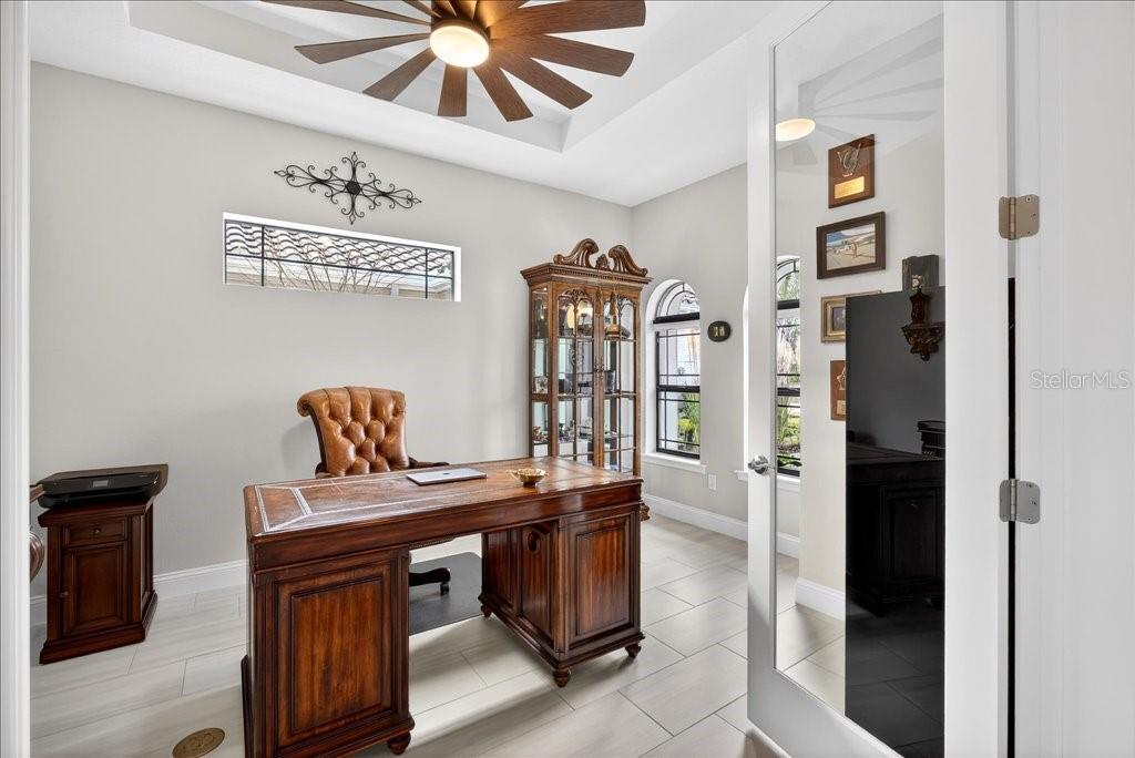 Image 21 of 62 For 431 Bourganville Drive