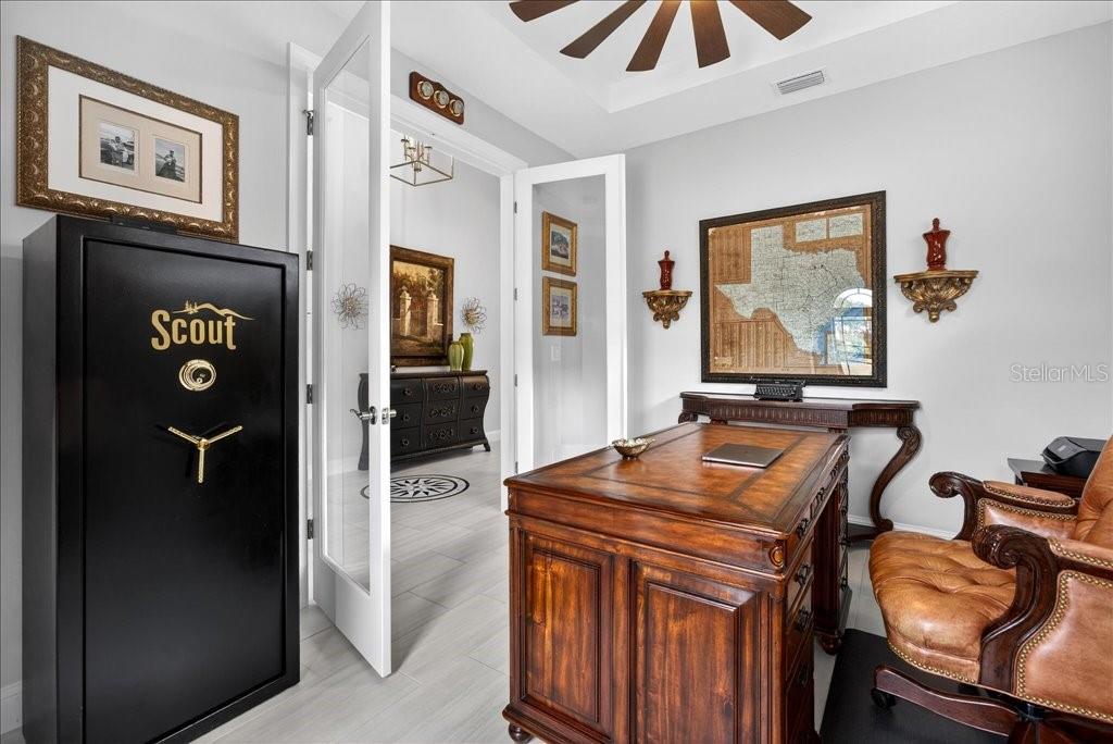 Image 22 of 62 For 431 Bourganville Drive