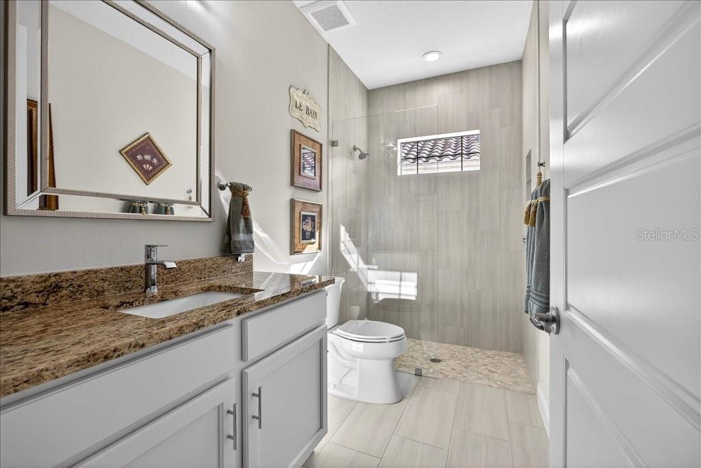 Image 23 of 62 For 431 Bourganville Drive