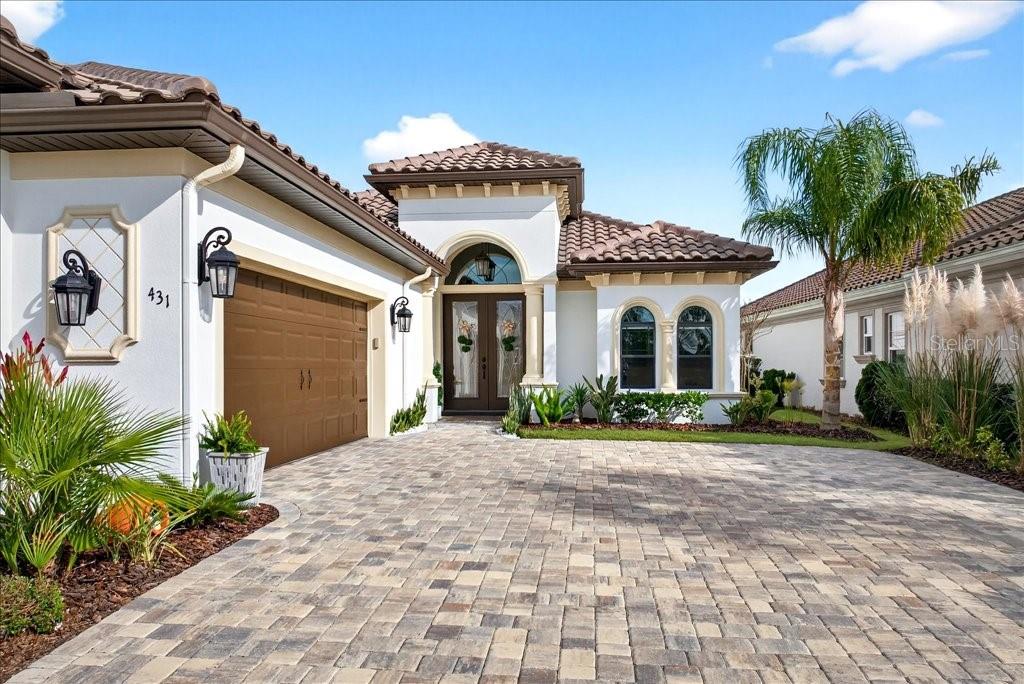 Image 27 of 62 For 431 Bourganville Drive