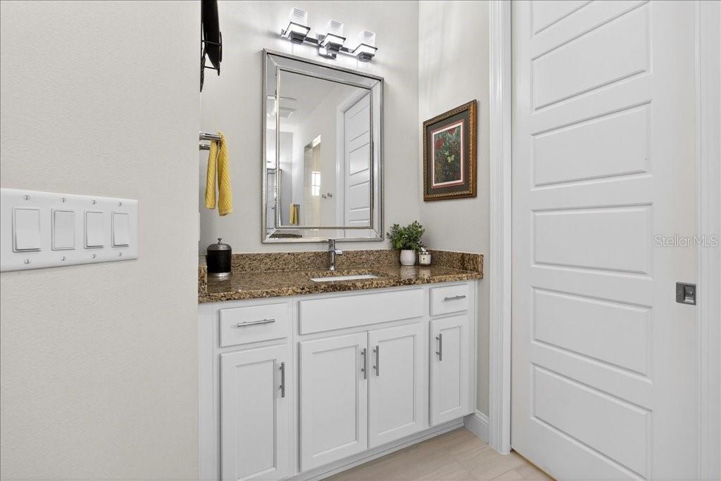 Image 42 of 62 For 431 Bourganville Drive