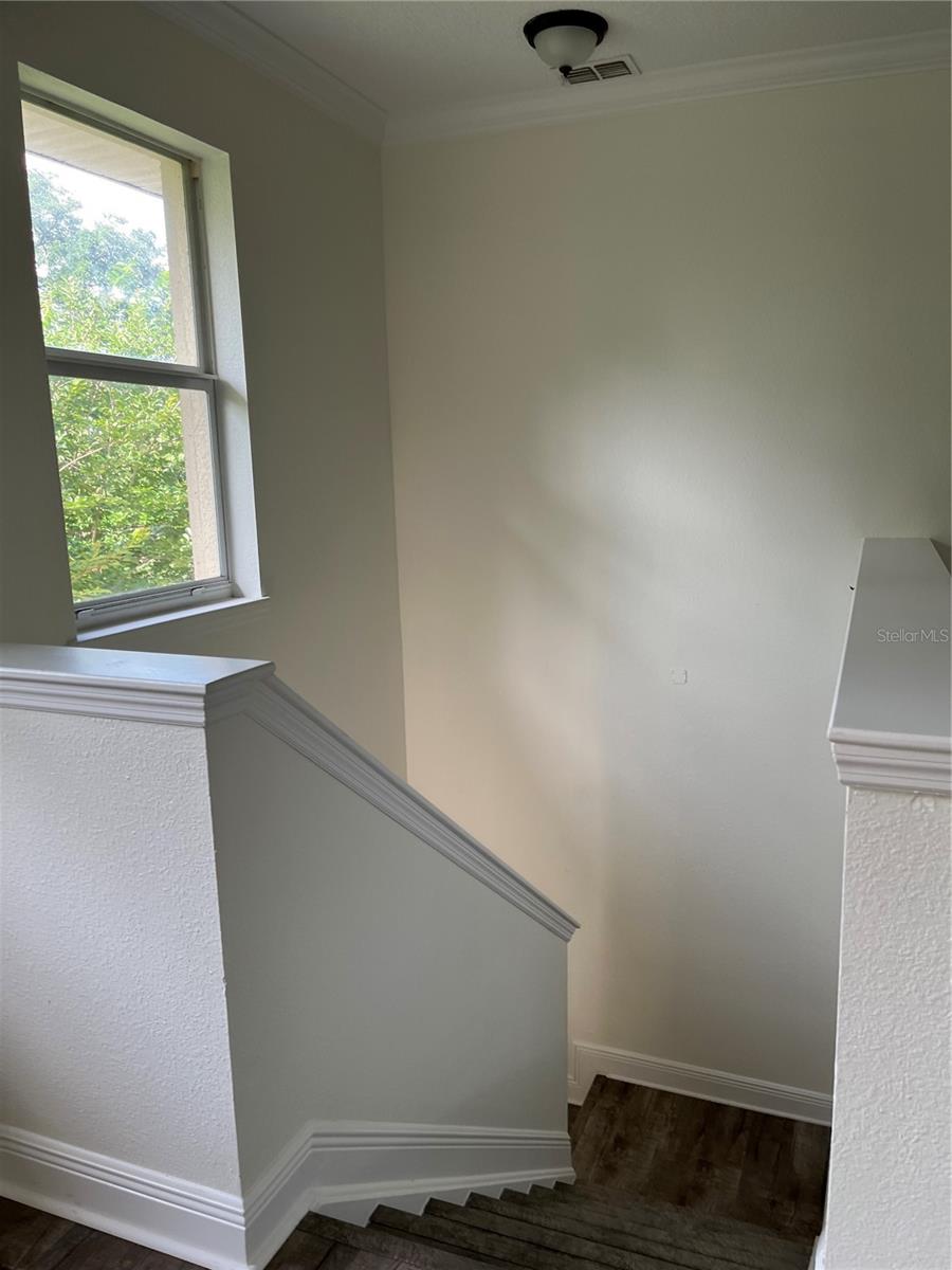 Image 6 of 29 For 200 Riverview Bend 921