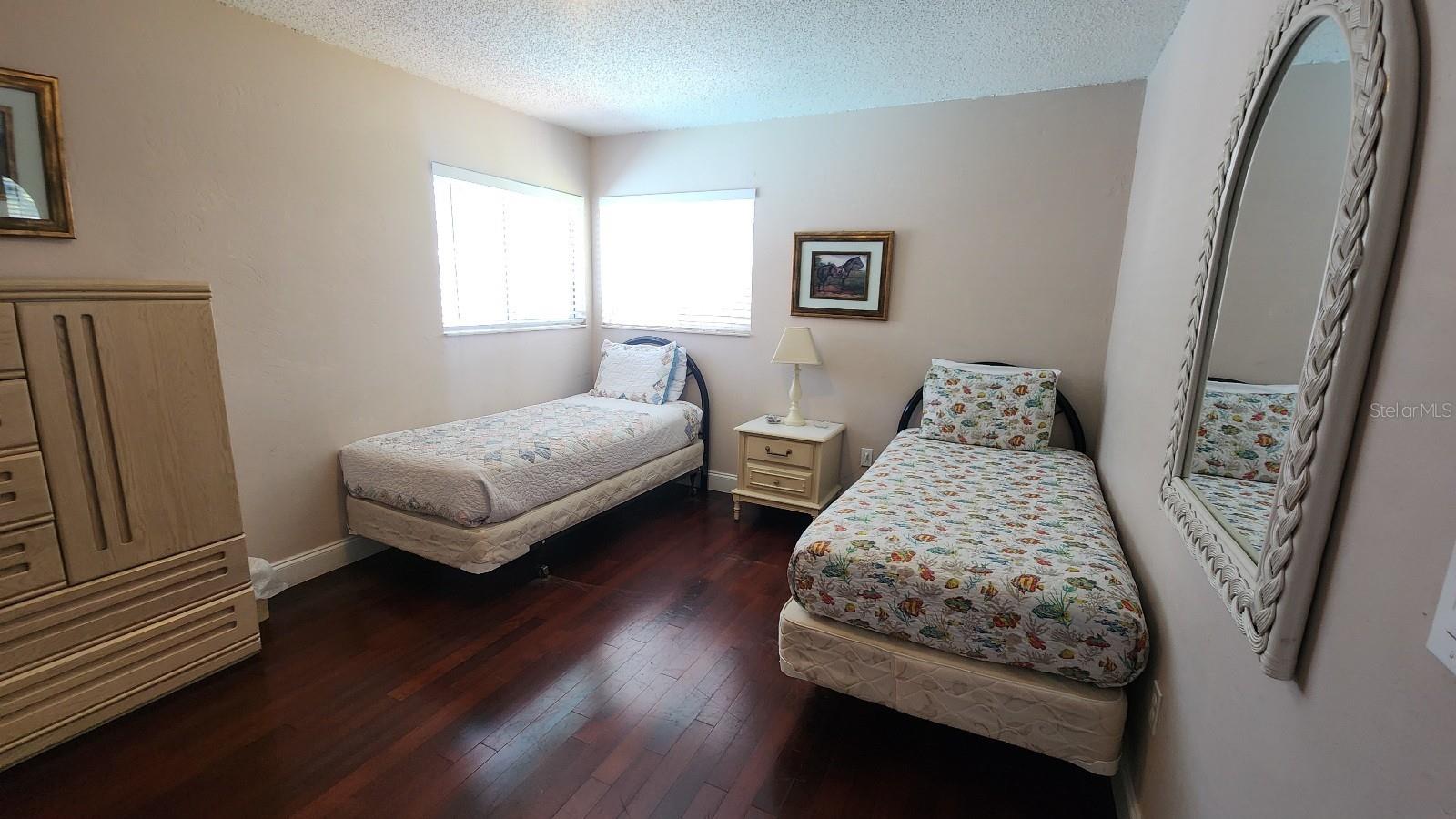 Image 11 of 20 For 10 Blackfoot Court