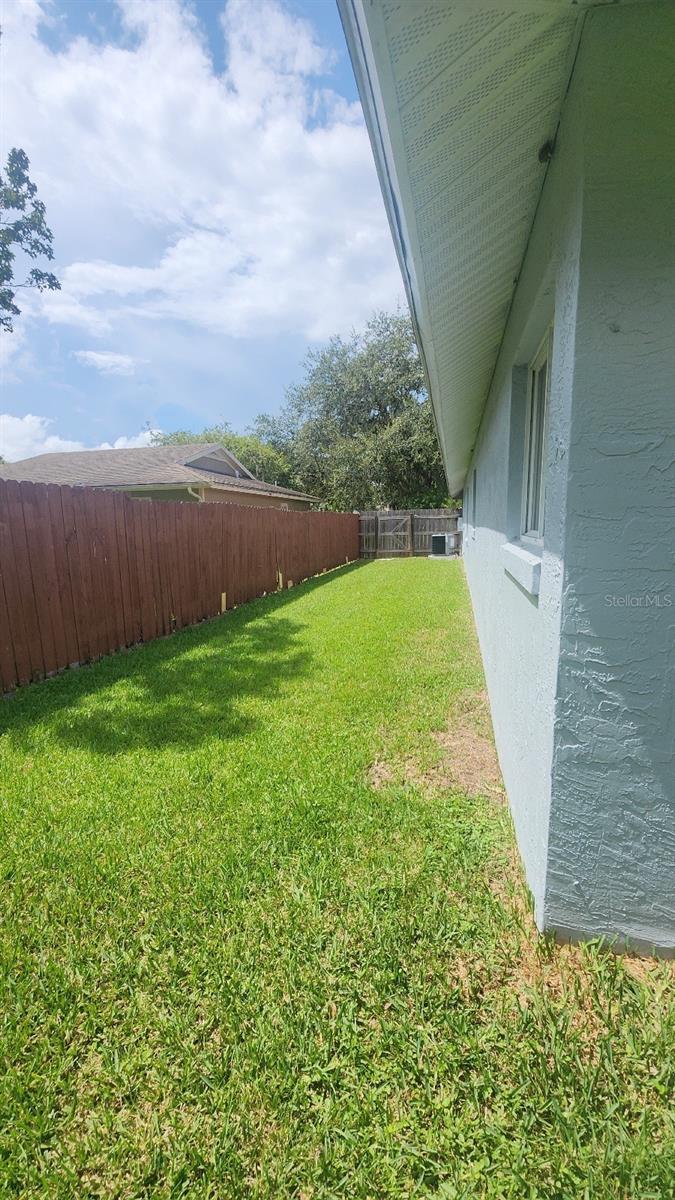 Image 20 of 20 For 10 Blackfoot Court