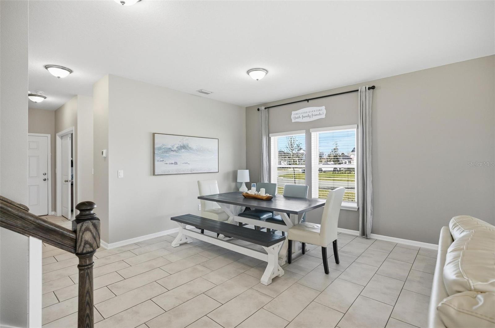 Image 28 of 68 For 128 Night Hawk Lane