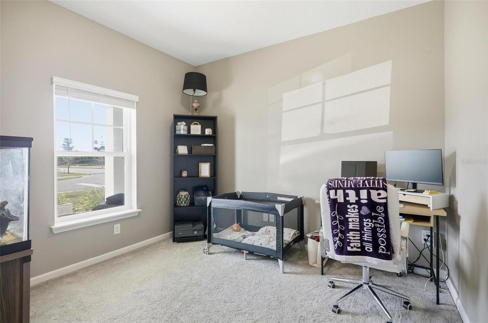 Image 31 of 68 For 128 Night Hawk Lane