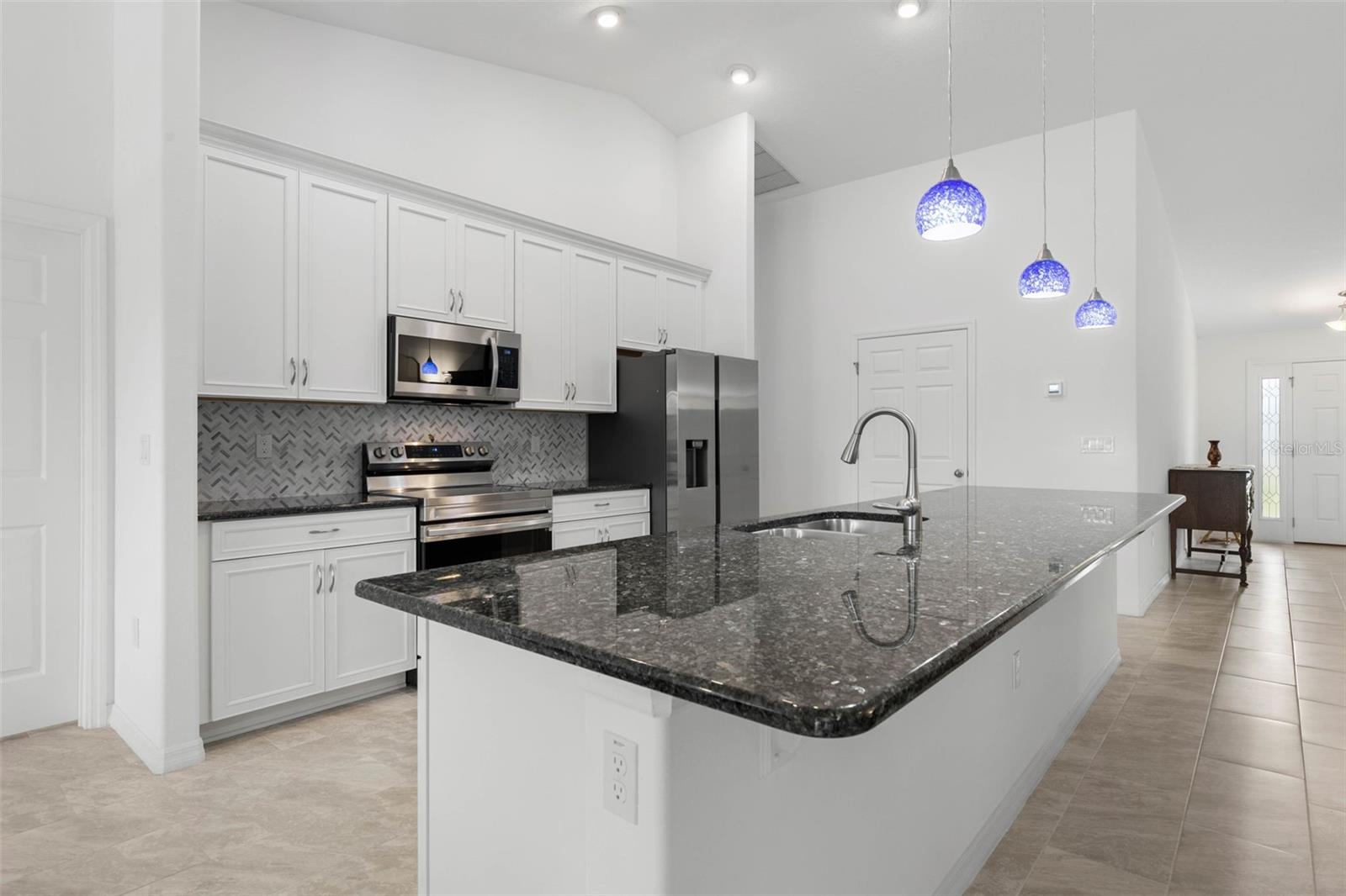 Image 12 of 55 For 11 Randou Place