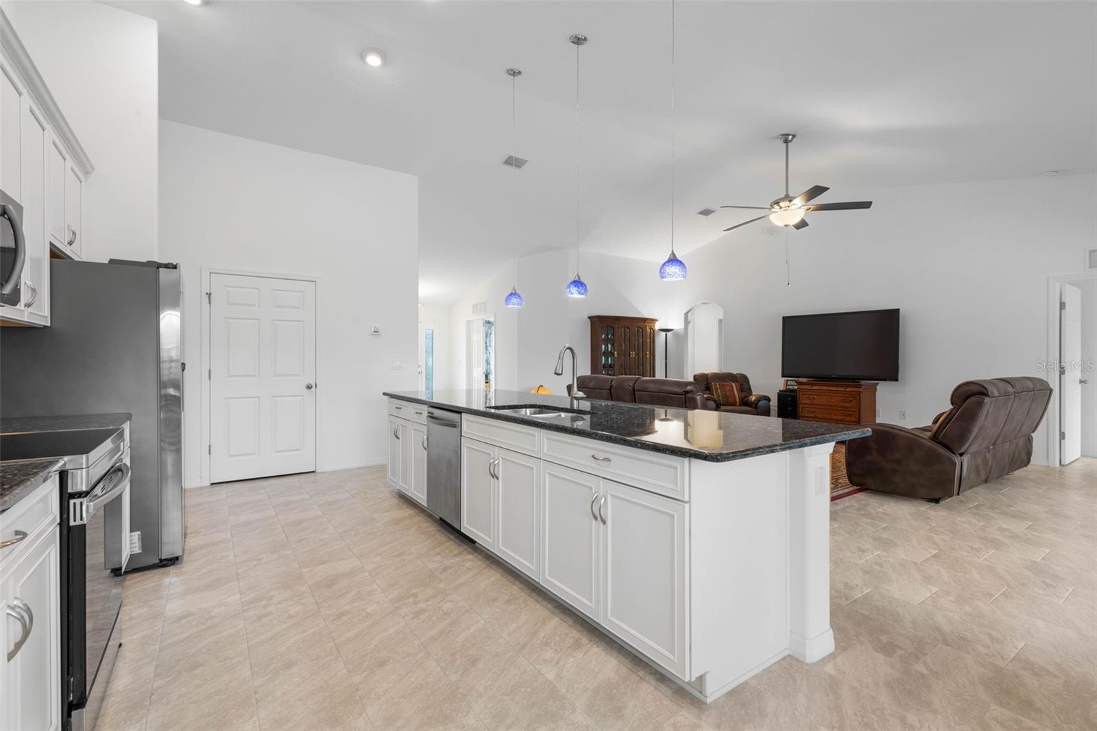 Image 15 of 55 For 11 Randou Place