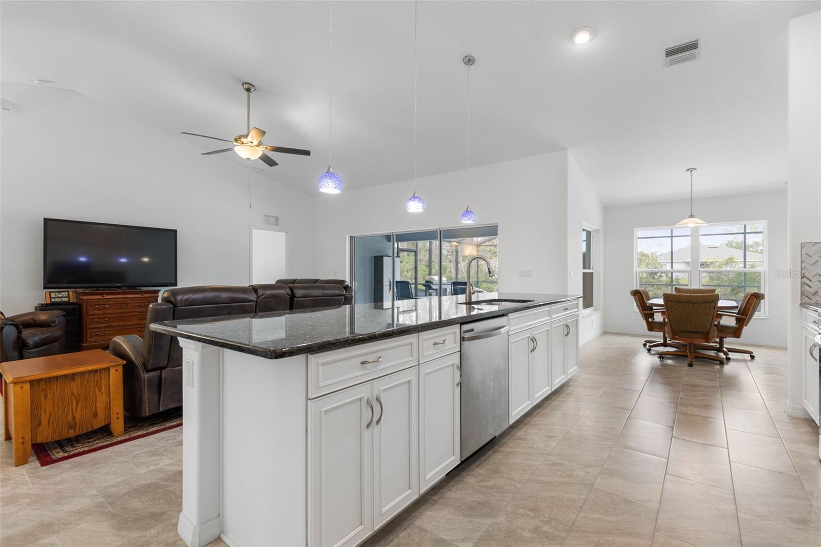 Image 16 of 55 For 11 Randou Place