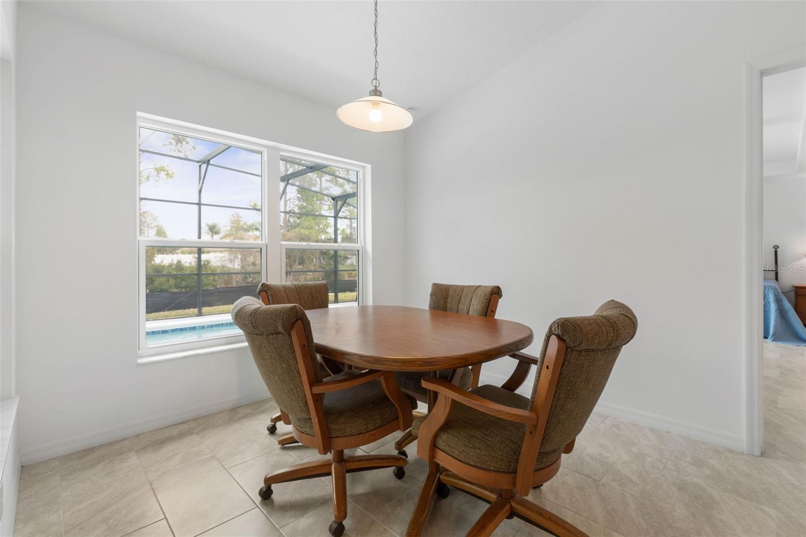 Image 18 of 55 For 11 Randou Place