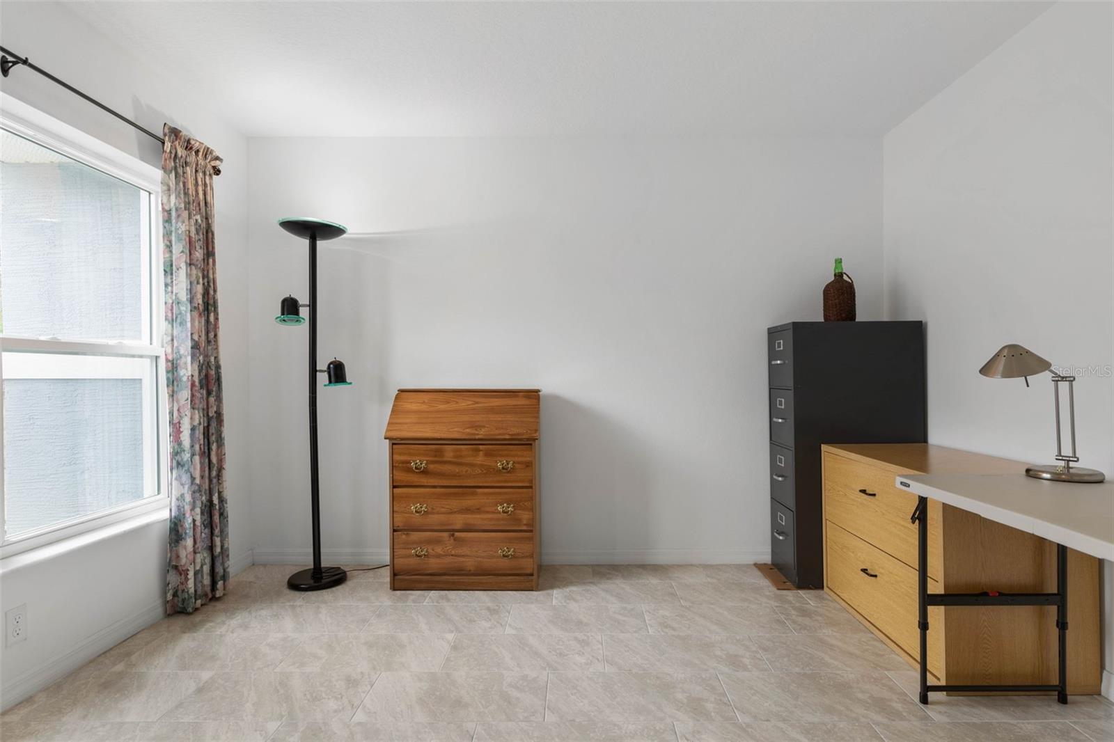 Image 27 of 55 For 11 Randou Place