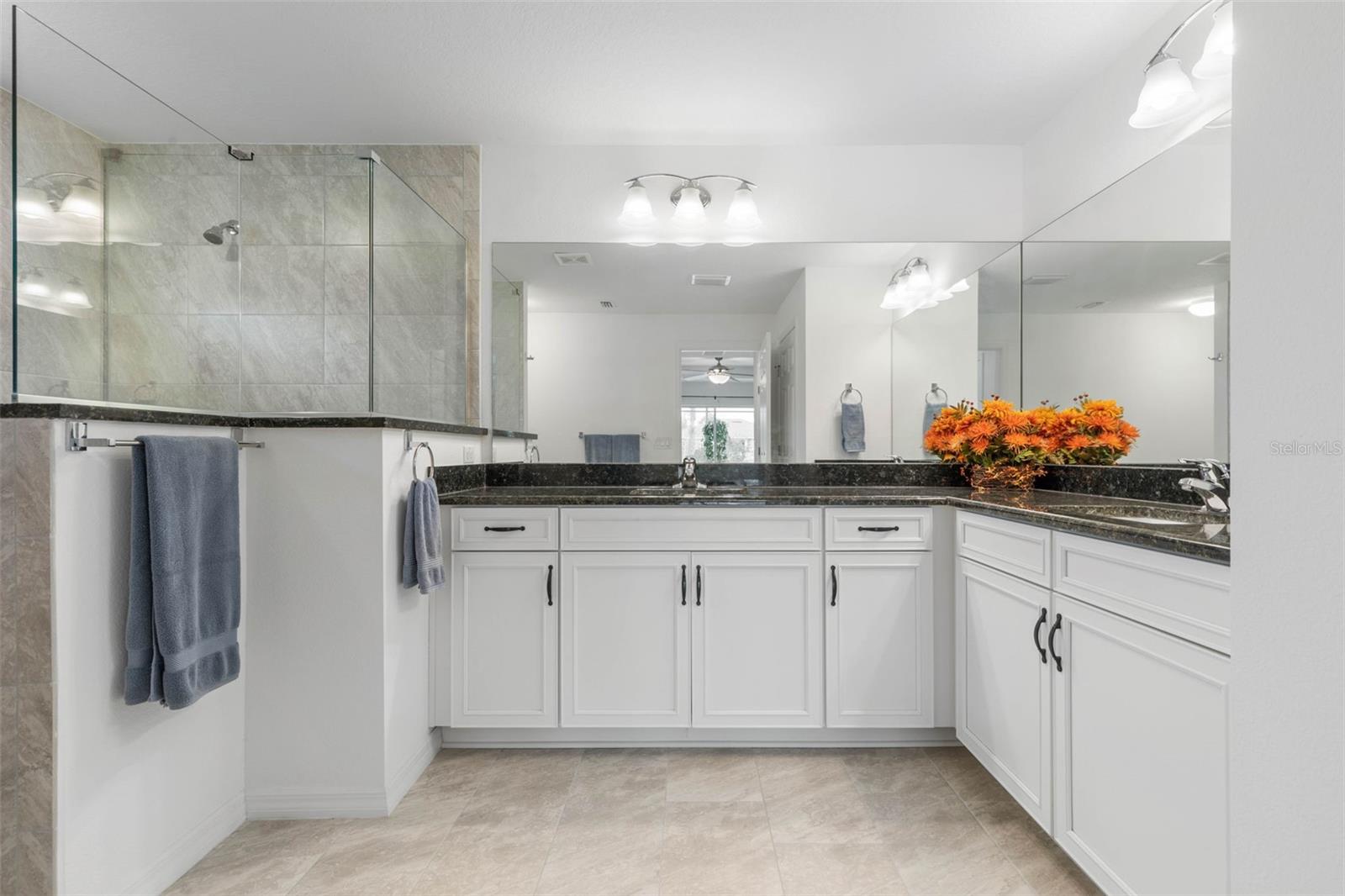 Image 33 of 55 For 11 Randou Place