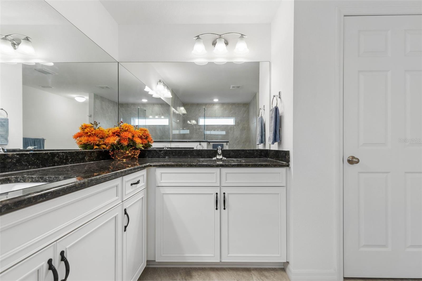 Image 35 of 55 For 11 Randou Place