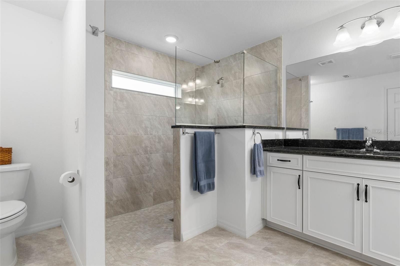 Image 36 of 55 For 11 Randou Place