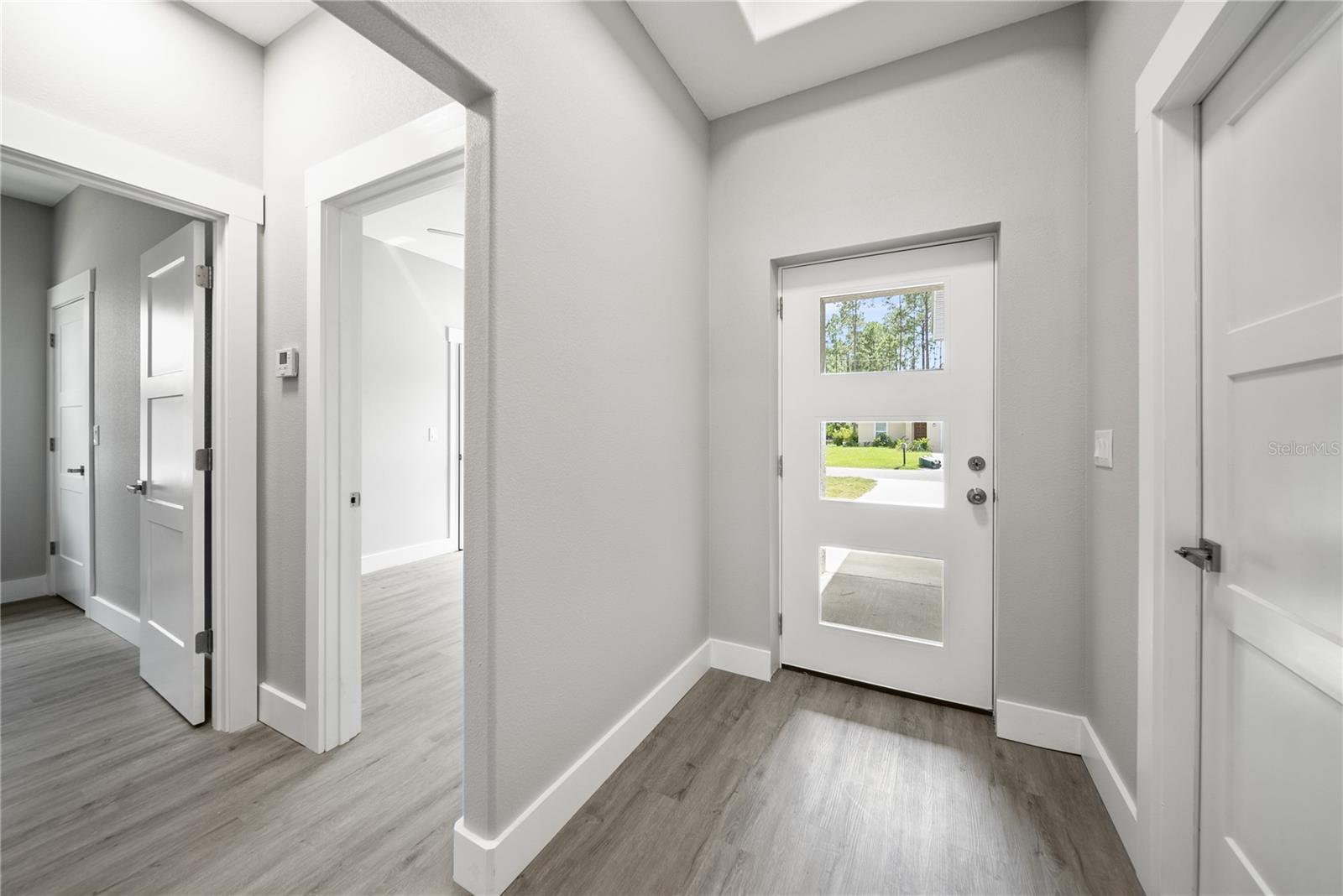 Image 11 of 20 For 21 Rosepetal Lane A,b