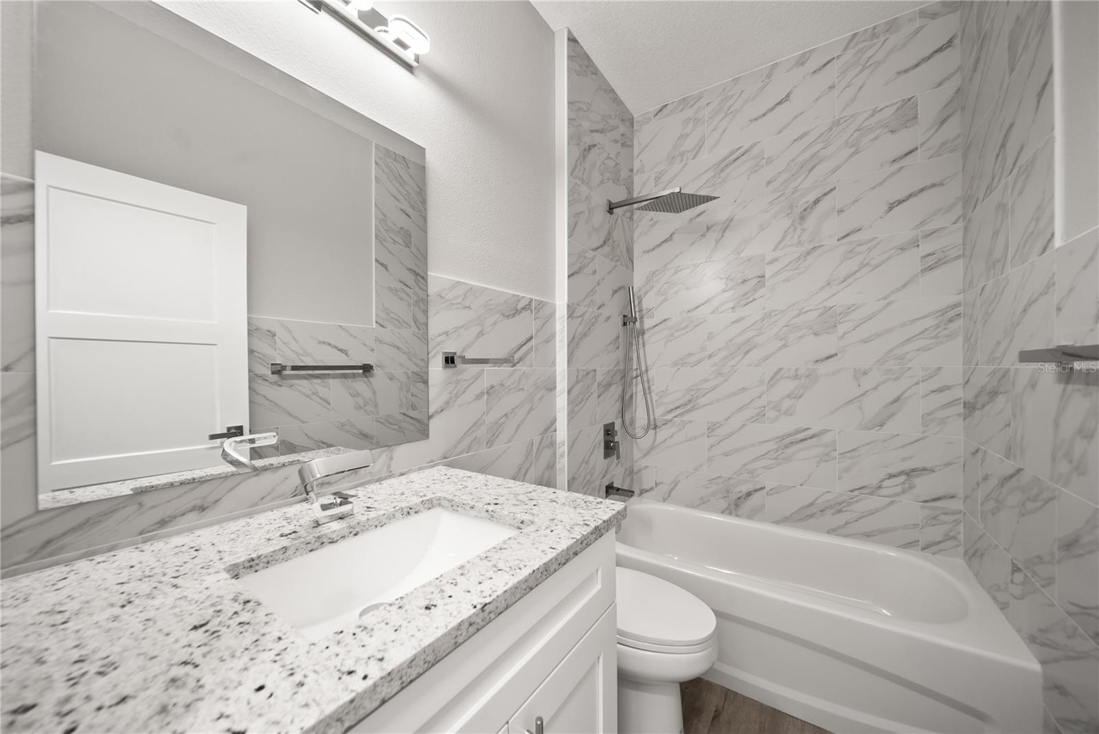 Image 14 of 20 For 21 Rosepetal Lane A,b