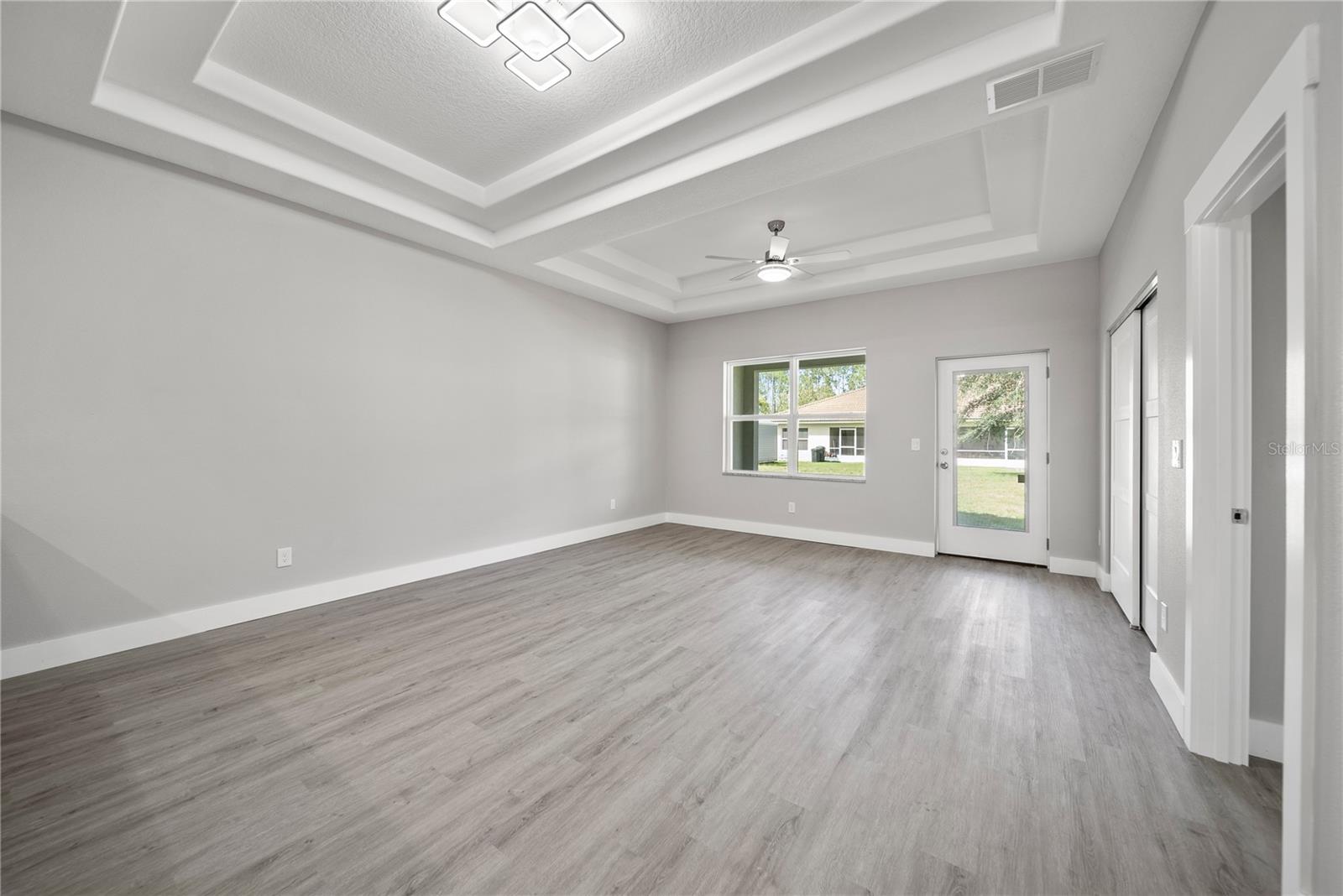 Image 16 of 20 For 21 Rosepetal Lane A,b