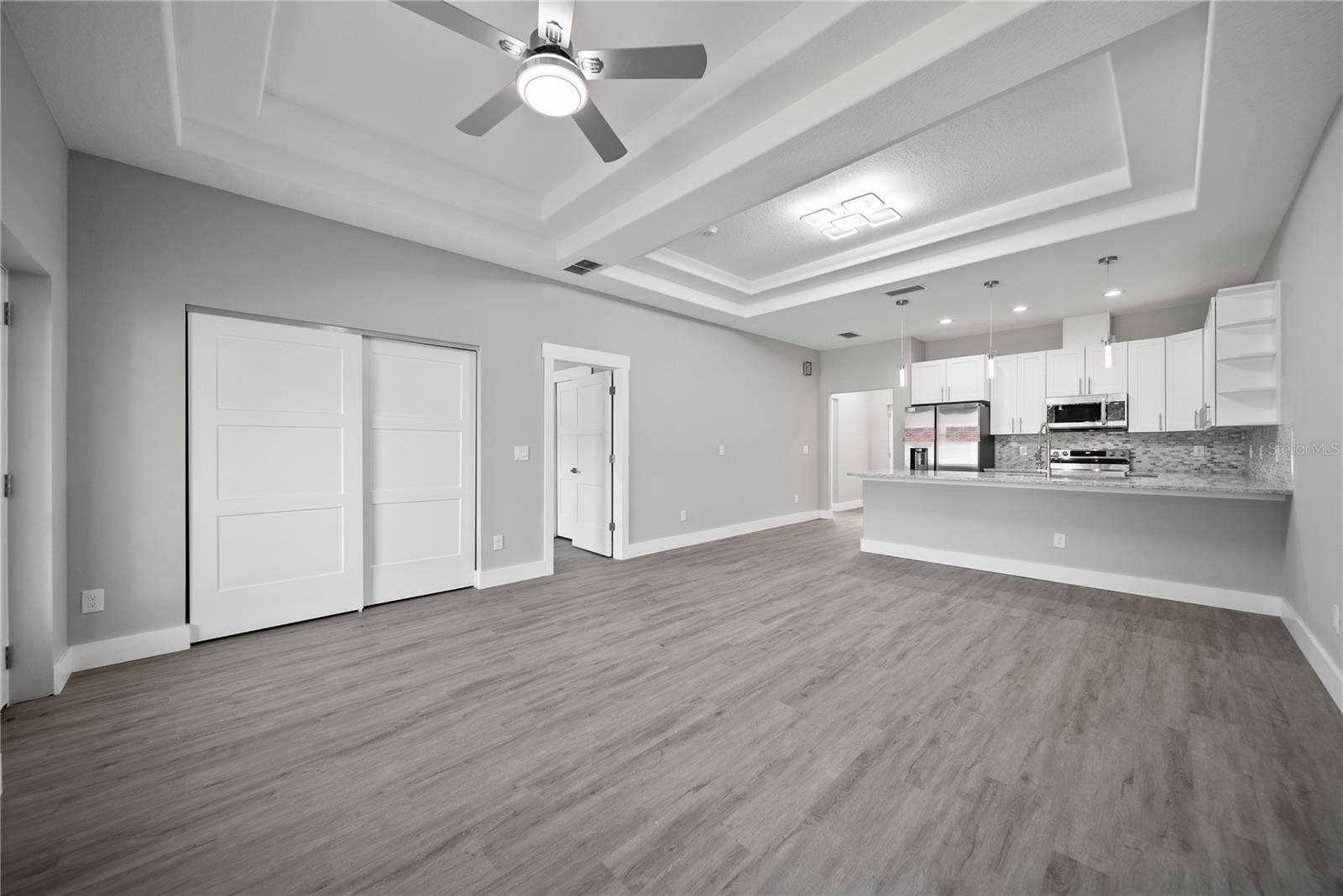 Image 17 of 20 For 21 Rosepetal Lane A,b