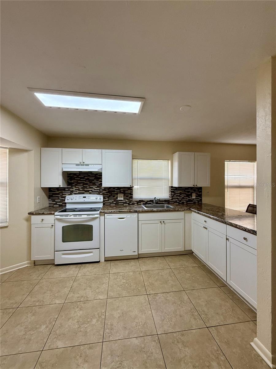 Image 3 of 16 For 6 Wells Place A