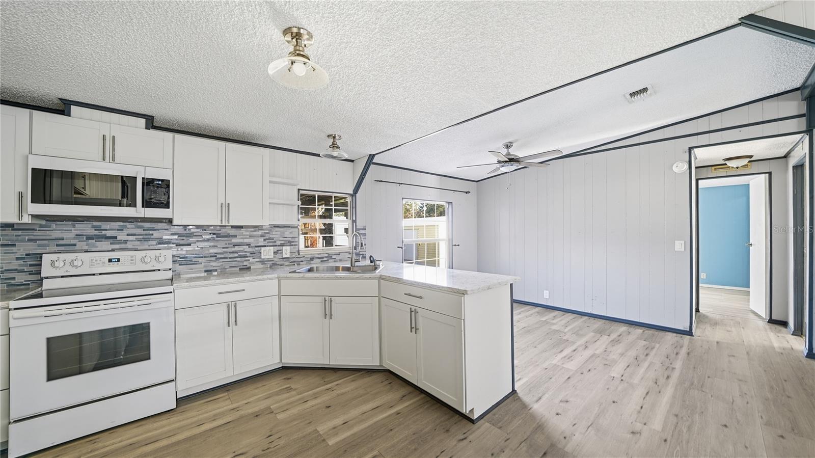 Image 10 of 46 For 4524 5th Avenue