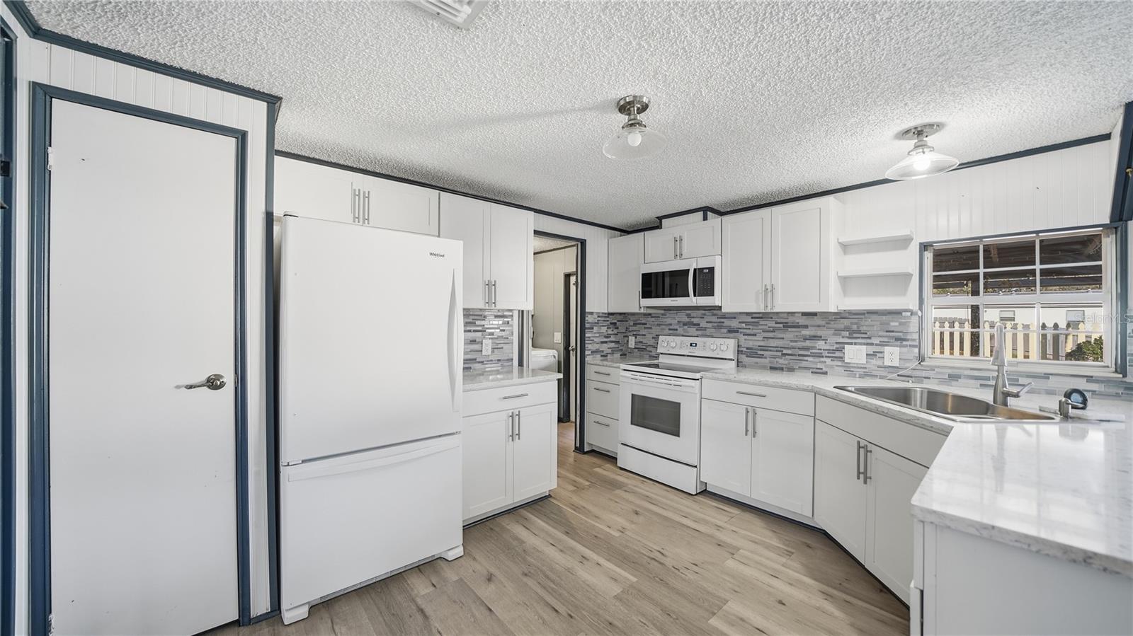 Image 11 of 46 For 4524 5th Avenue