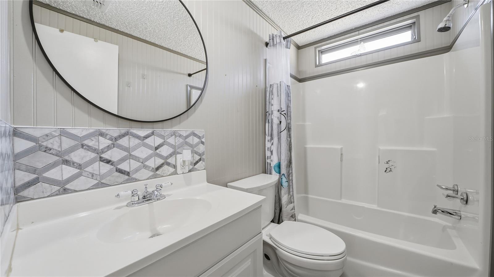 Image 27 of 46 For 4524 5th Avenue