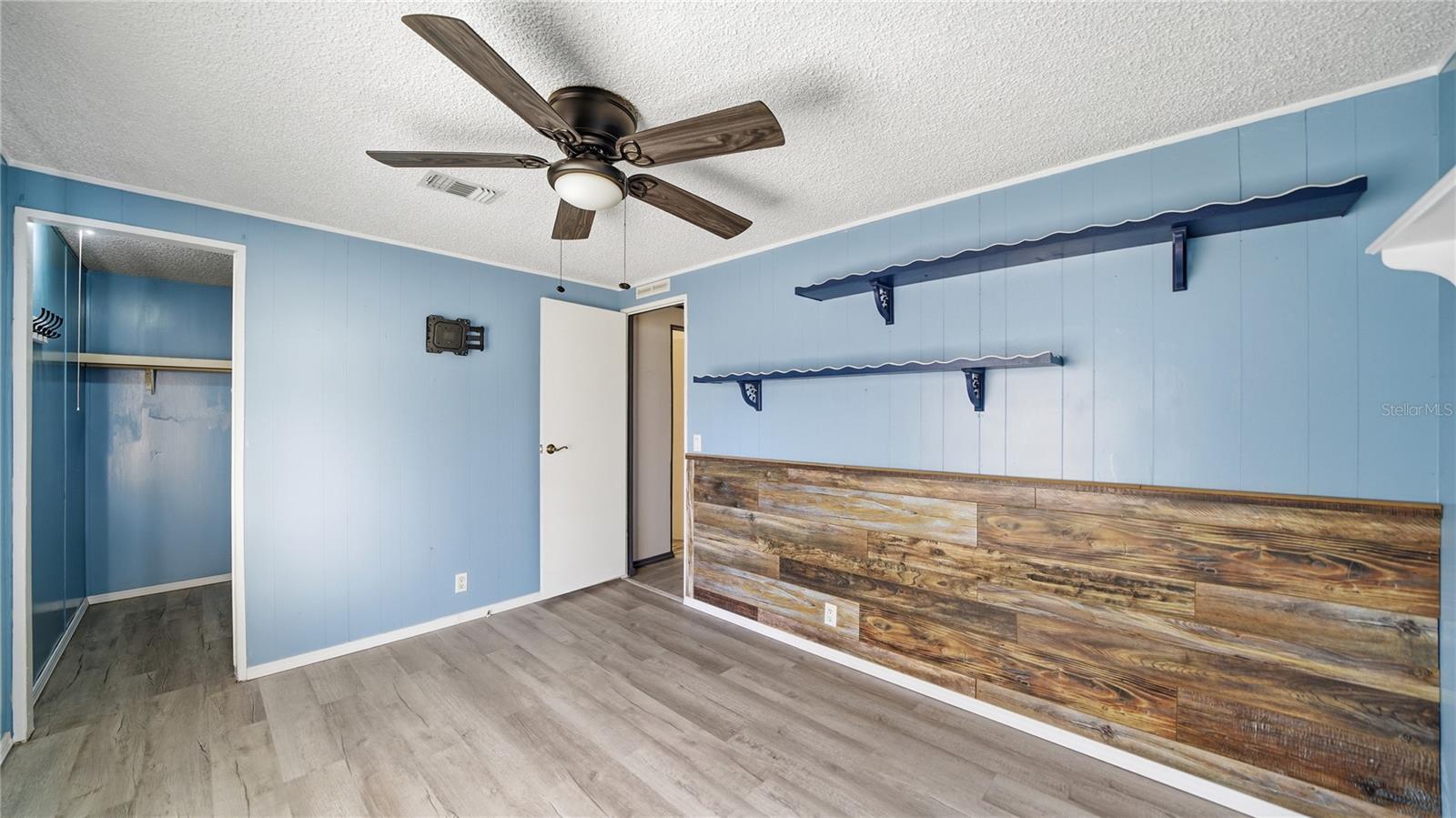 Image 31 of 46 For 4524 5th Avenue