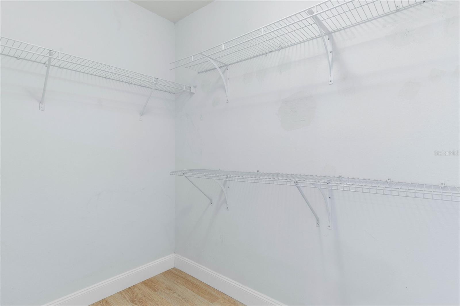 Image 26 of 44 For 1 President Lane