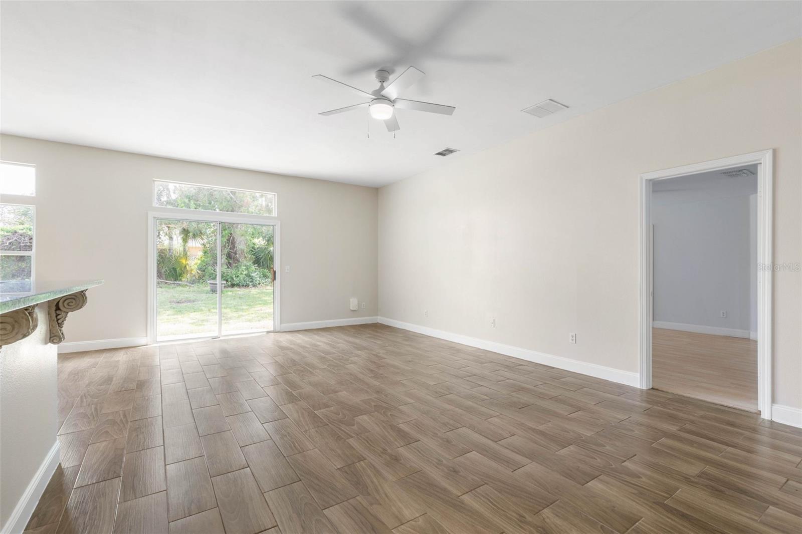 Image 5 of 44 For 1 President Lane