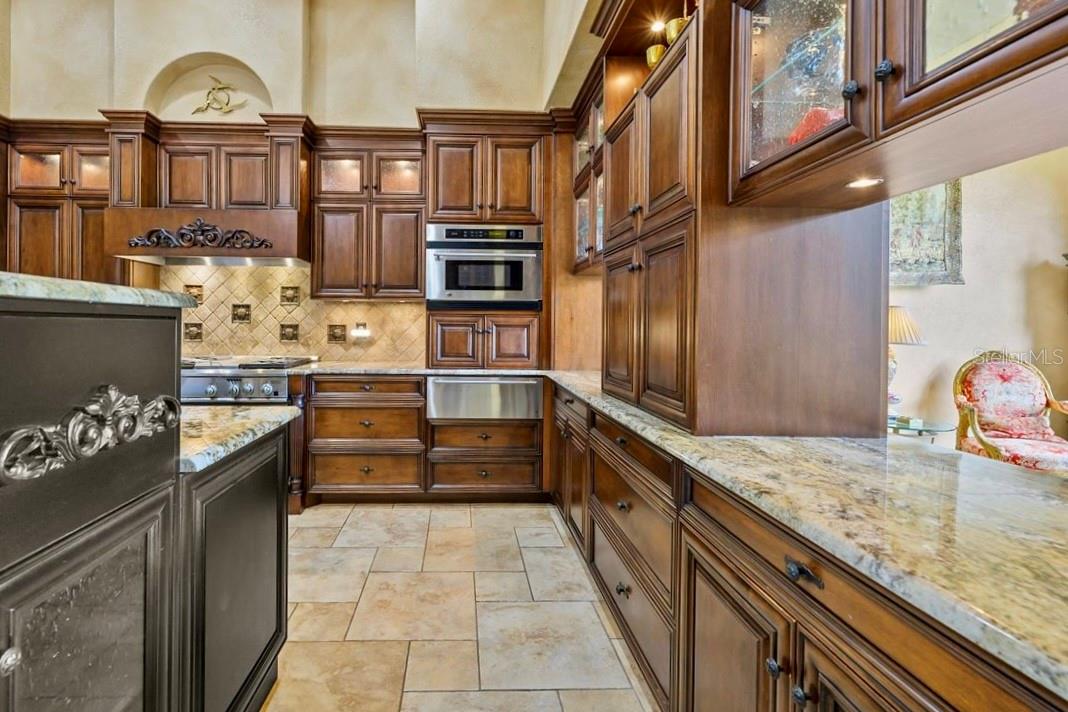 Image 40 of 100 For 224 Vista Della Toscana