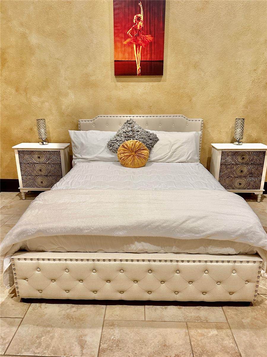 Image 75 of 100 For 224 Vista Della Toscana