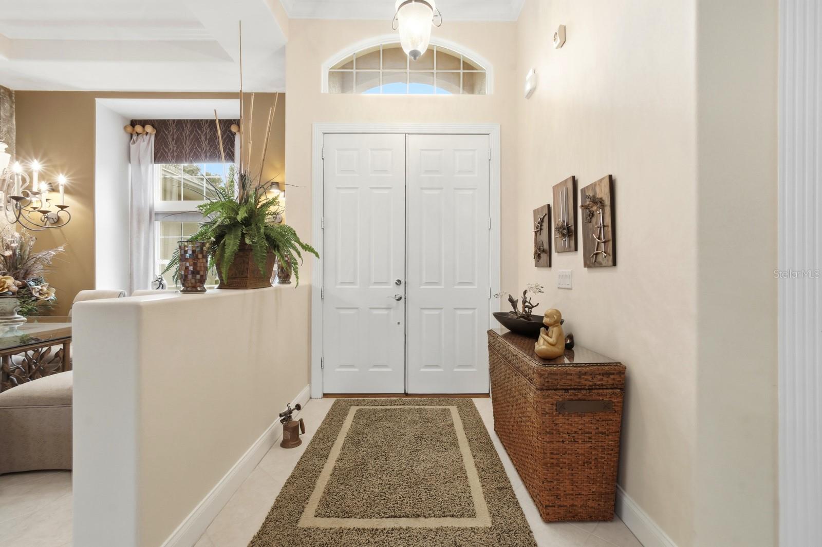 Image 4 of 44 For 18 Lakeview Lane