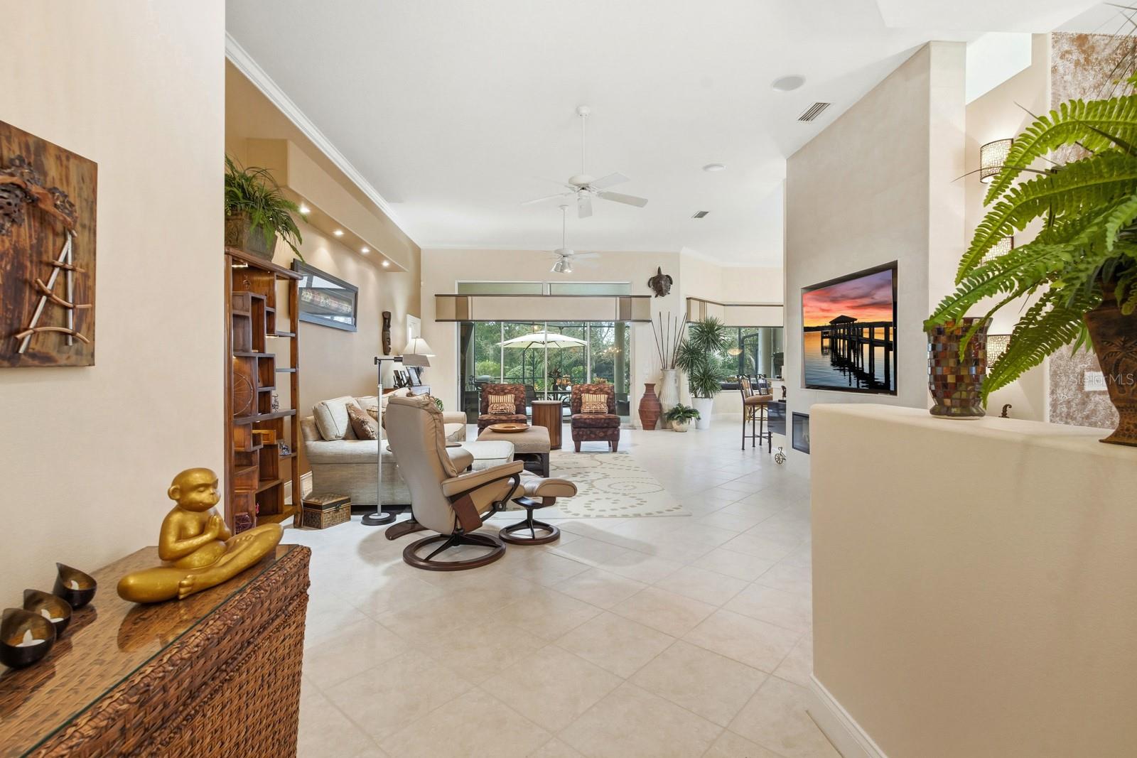 Image 5 of 44 For 18 Lakeview Lane