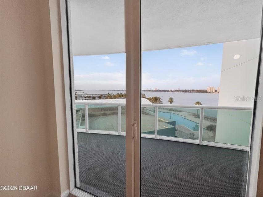 Image 16 of 38 For 241 Riverside Drive 508