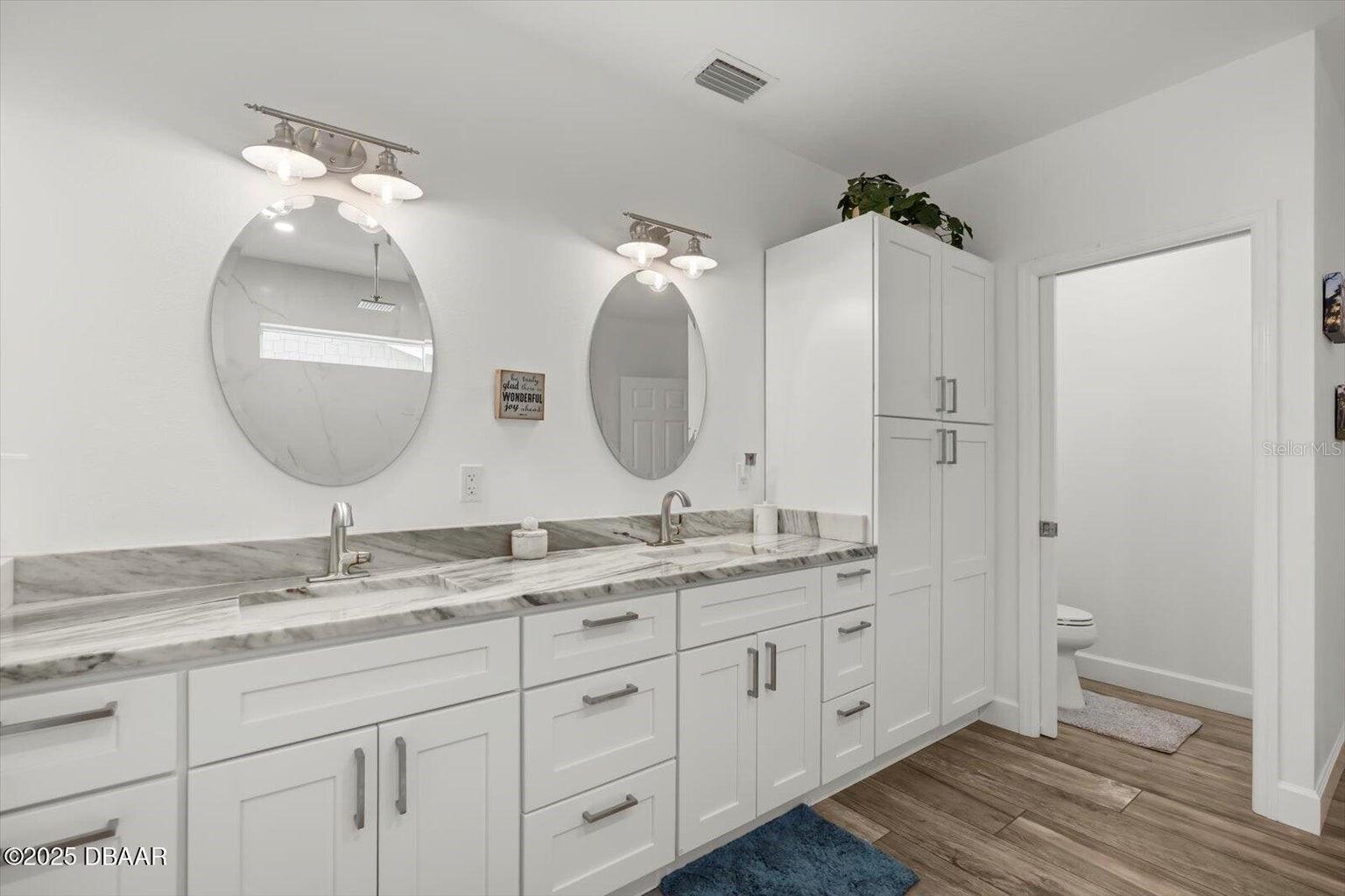 Image 22 of 37 For 2995 Ragis Road