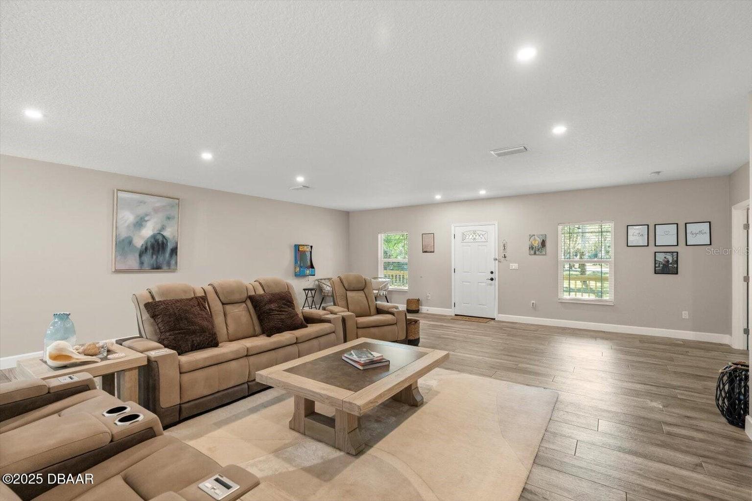 Image 4 of 37 For 2995 Ragis Road