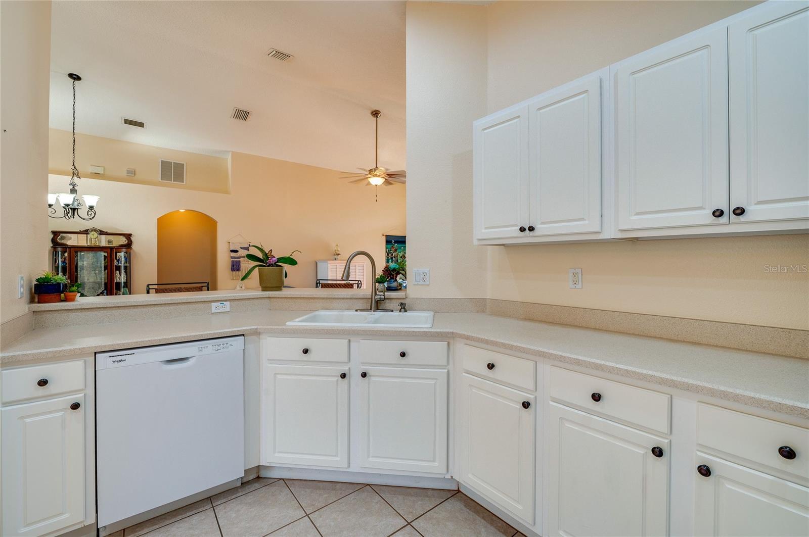 Image 11 of 35 For 23 Pine Harbor Drive