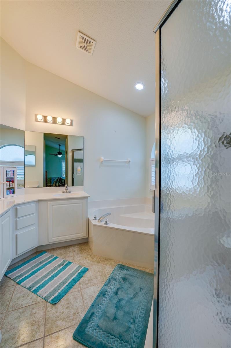 Image 14 of 35 For 23 Pine Harbor Drive